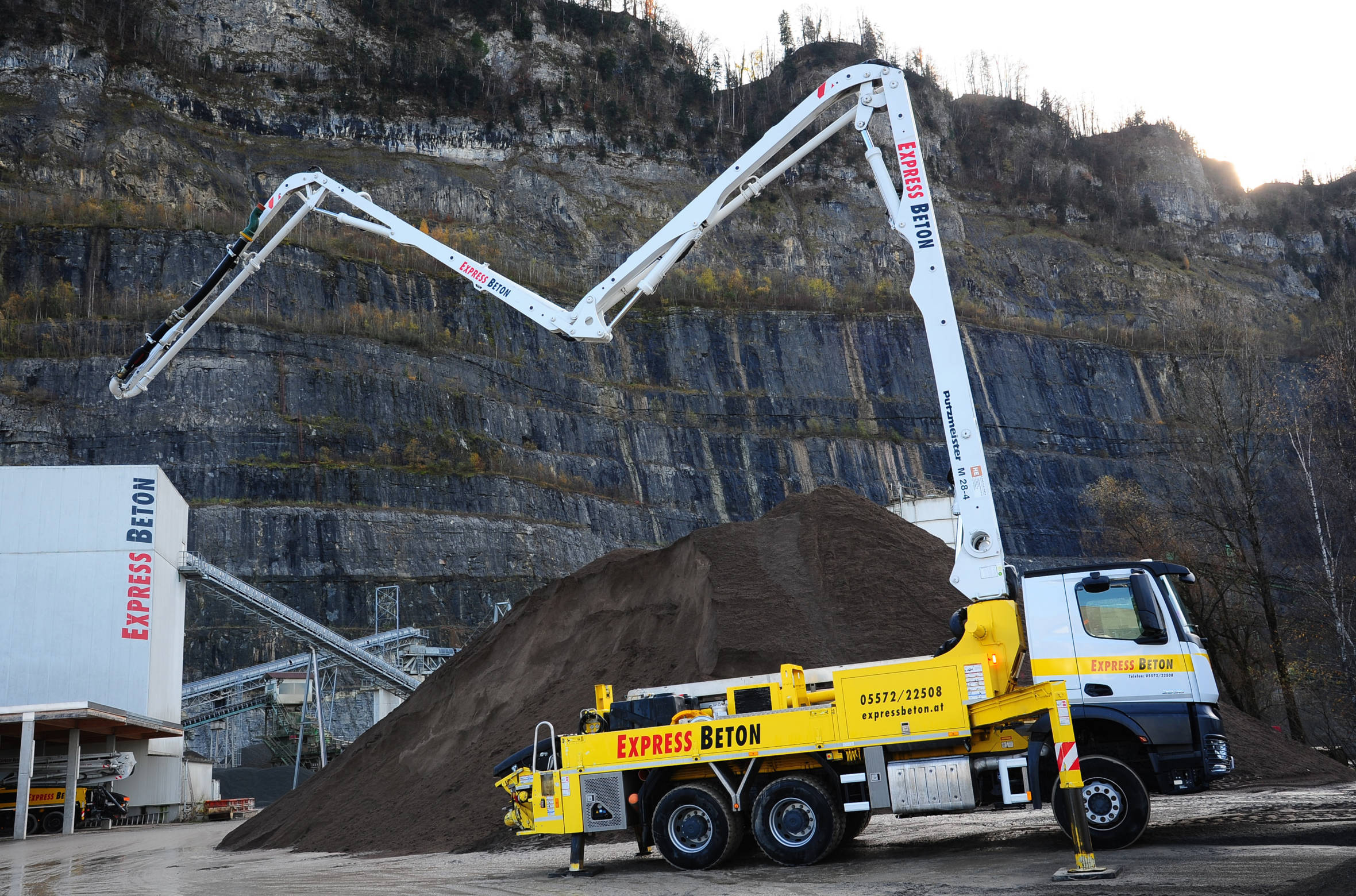 Betonpumpe 28m 2