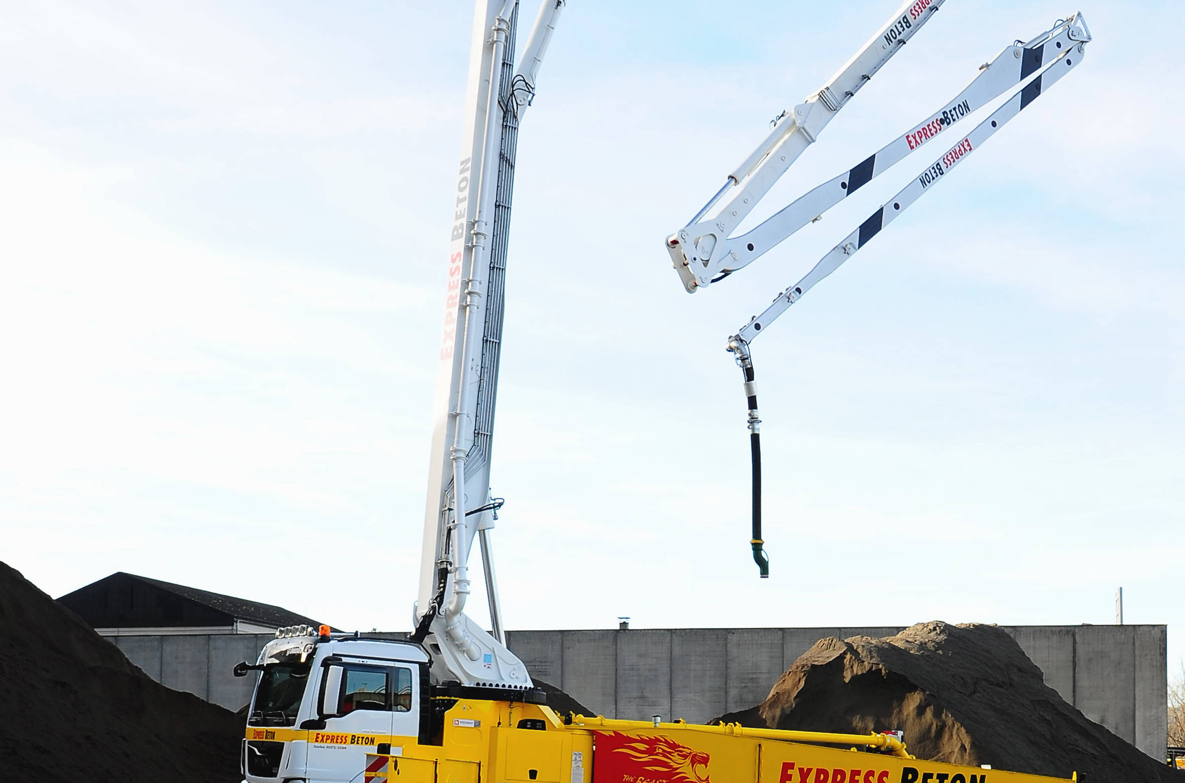 Betonpumpe 53m 2